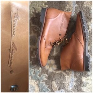 Etienne Aigner Size 9 Ankle Lace Up Booties